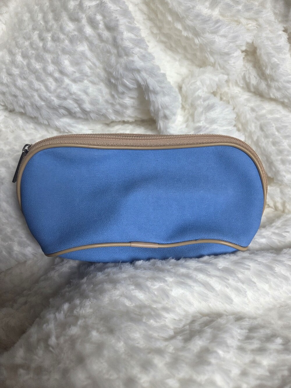 Free New cute pouch Lancom with any purchase of $20 or more!